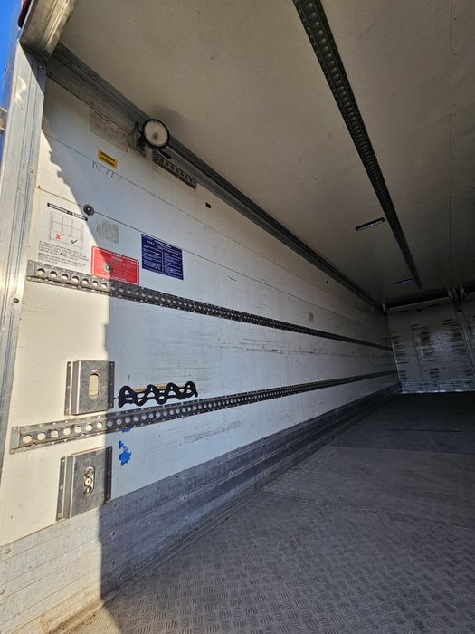 Cub frigorific /duba /container