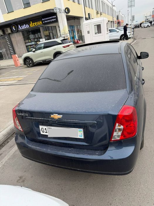 Gentra 3 pozitsiya Avtomat Fuli Gazi bor Polniy Navarot 400$ bilan !