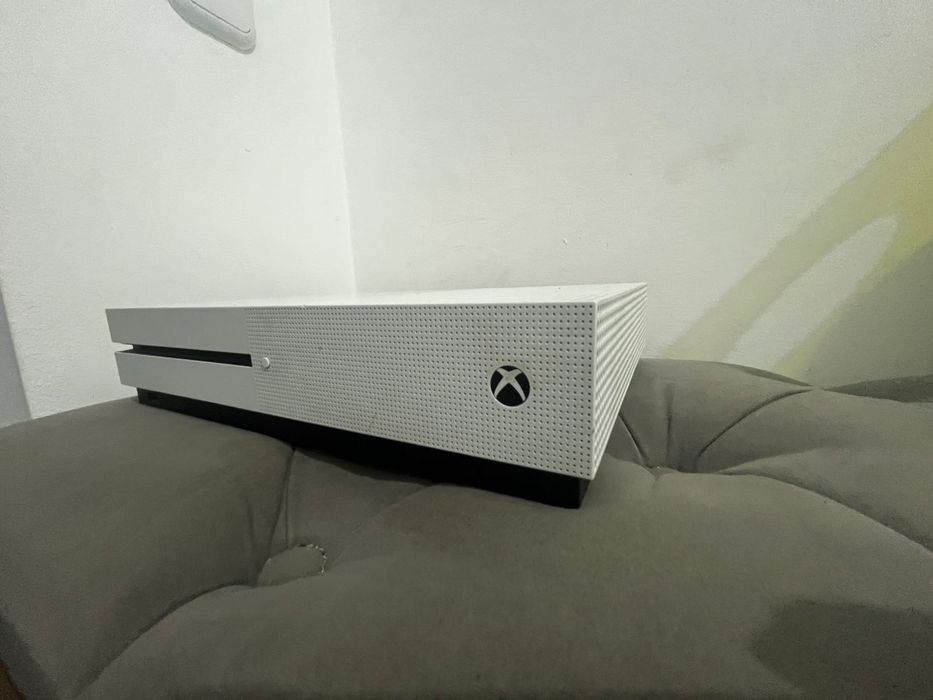 Xbox one s возможен обмен