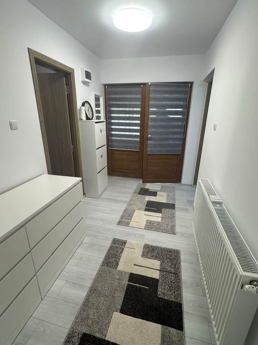 Casă de vânzare în Tomsani , suprafață 110 mp, suprafață teren 800 mp, zonă liniștită , utilități , gaze , canalizare , apă și curent