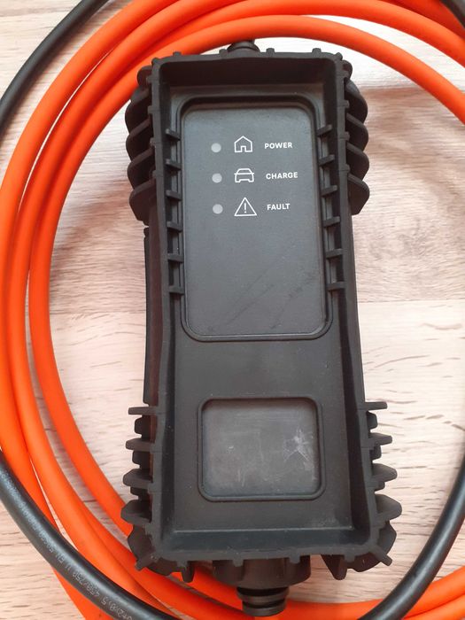 Statie incarcare auto,incarcator masini electrice,hybrid gama PEUGEOT,CITROEN,OPEL