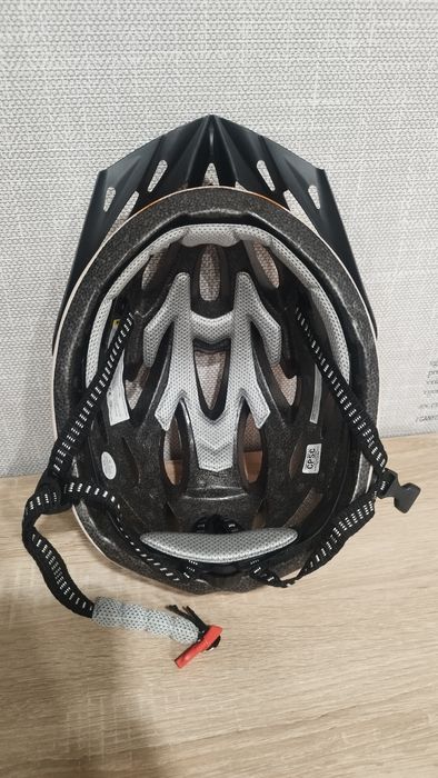 Велосипедный шлем