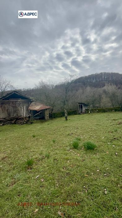 Продава се Къща в Априлци - 228 кв.м за 1128 €/кв.м - Снимка #4