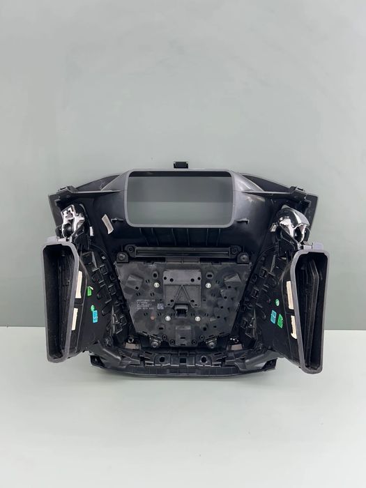 Consola centrala AM5T18K811BD Ford Focus 1.6 PowerShift (105 hp)
