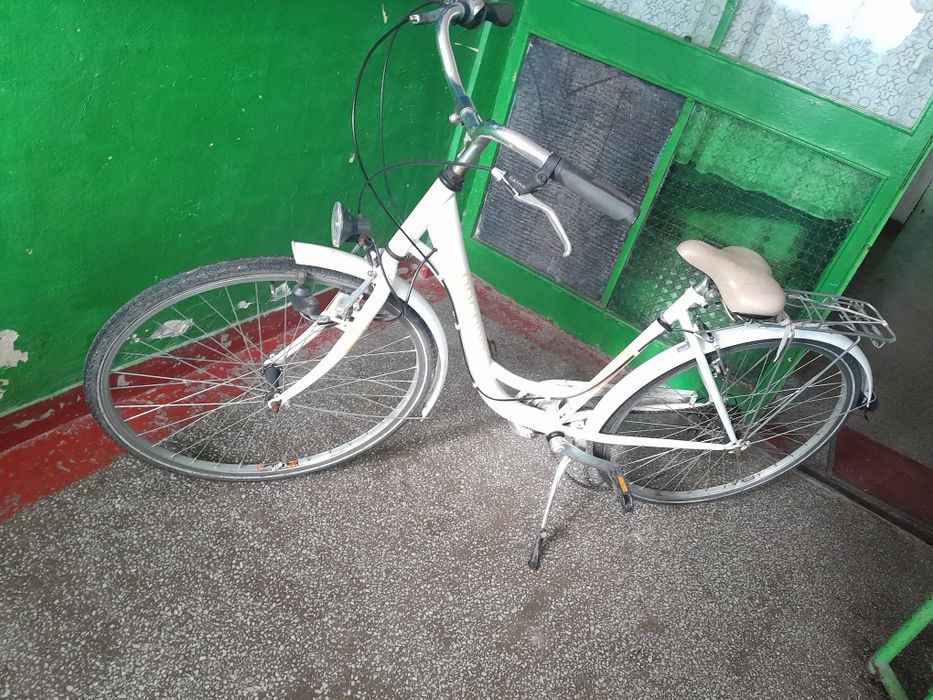 Vand/schimb  detalii privat aparat a.c baga și cald și rece