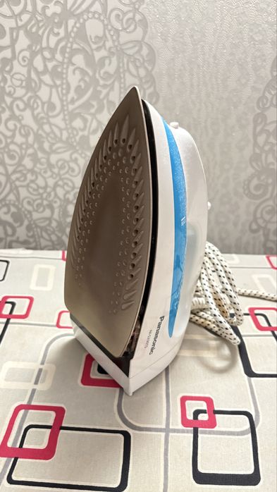 Продам утюг с гладильной доской