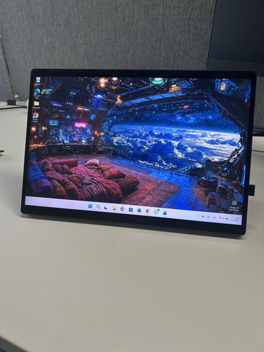 Asus rog flow z13 / 32GB / AMD AI MAX+ 395
