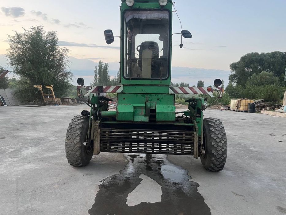 Немка комбайн Е303