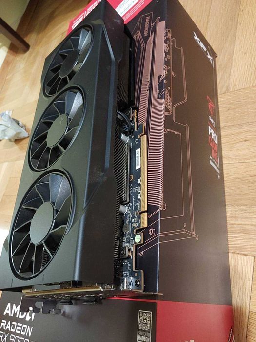 XFX SWIFT RX 9060 XT 16GB Triple Fan OC