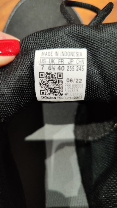 Маратонки Adidas traxion