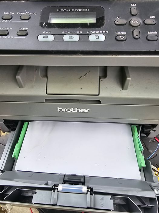 Brother mfc L2700dn