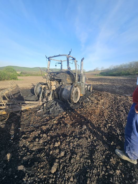 Massey ferguson 8740 S