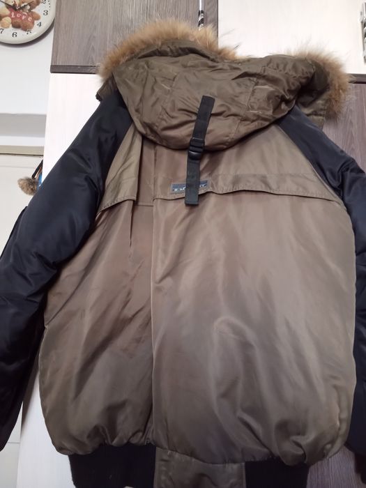 Продам мужской пуховик