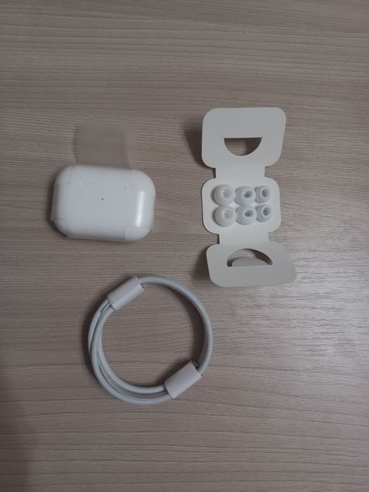 Наушники AirPods Pro 2