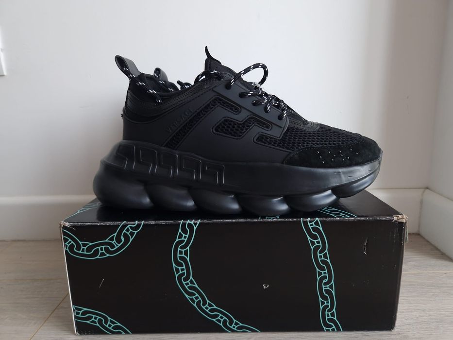 Versace Chain Reaction - Negri - Marimea 43 - Cadoul Ideal - Urgent