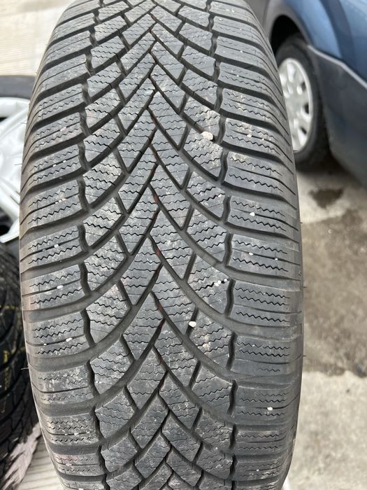 Vand 4 anvelope BRIDGESTONE