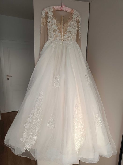 Rochie de mireasa noua