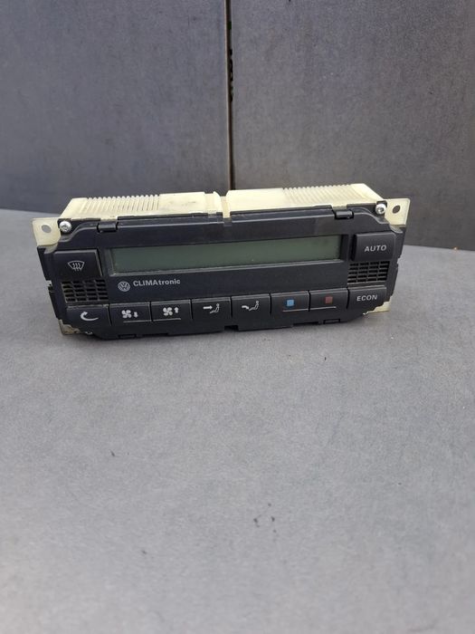 Comanda clima 3B1 907 044 B Volkswagen VW Golf 2002 1.6 MT (105 hp)