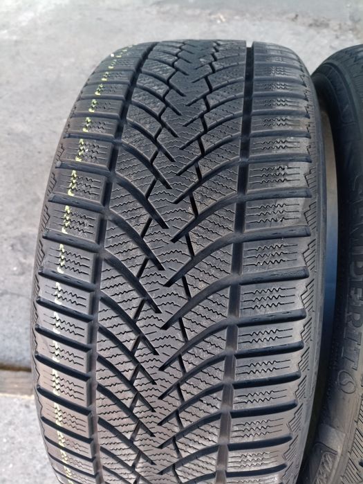 2 anvelope de iarna Semperit 235/35 R19 dot 2523