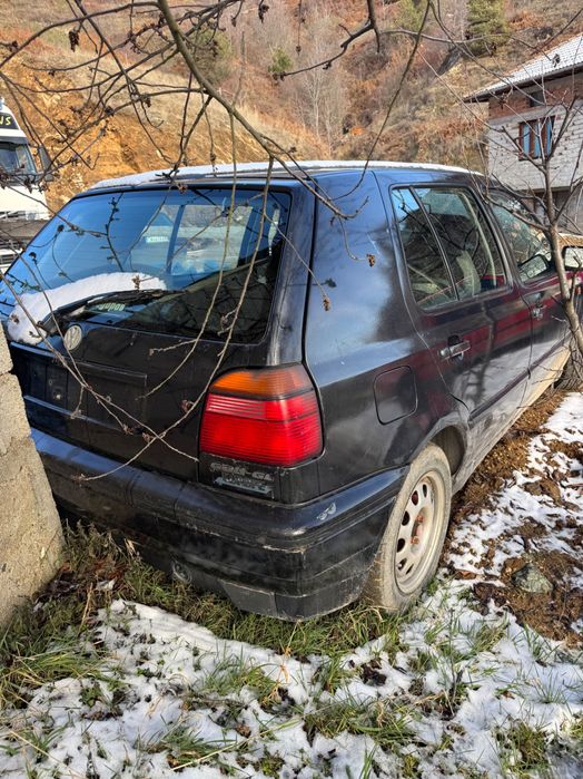 Golf 3 1.6 ГАЗ БЕНЗИН на части