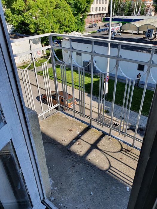 Офиси до ЖП гара