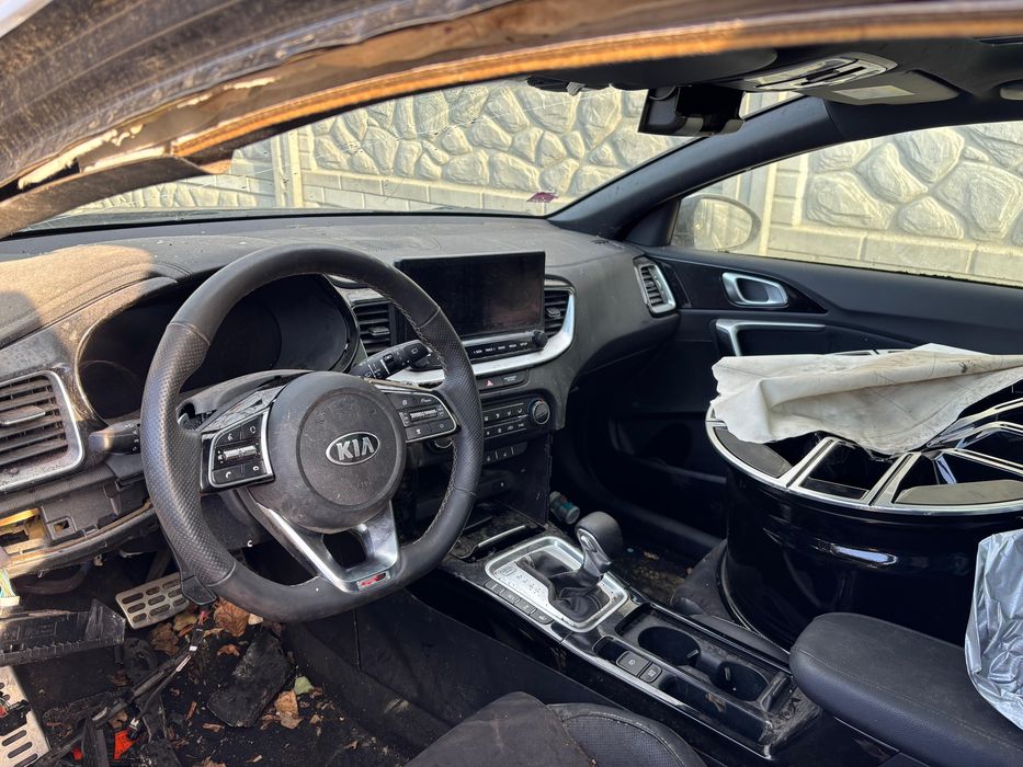 Bară față , capotă motor, trager , faruri Kia Proceed 2020