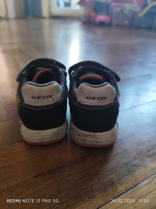 детски сникърси Geox