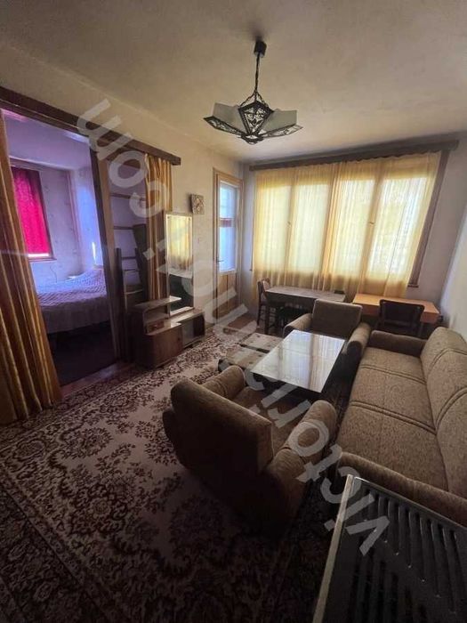 Продава се Тристаен апартамент в Велико Търново, Център - 120 кв.м за 1209 €/кв.м - Снимка #5