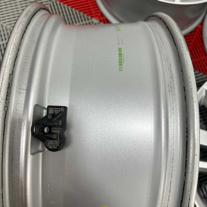 Jante VW Touareg R 19 "Osorno" IN RATE GARANTIE