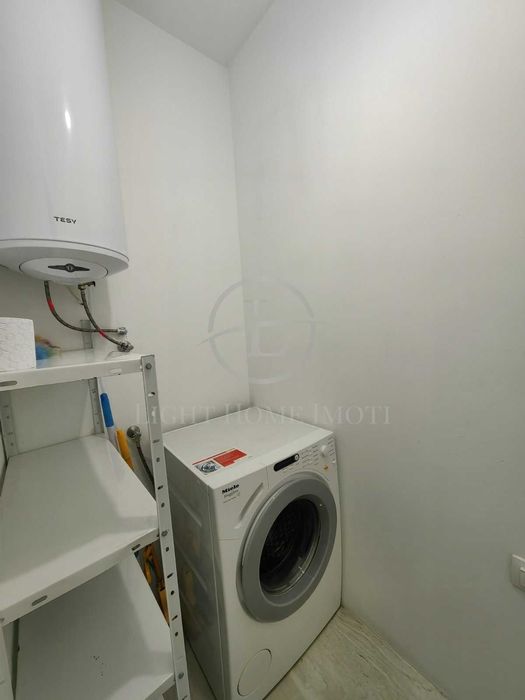 Продава се Двустаен апартамент в Пловдив, Остромила - 63 кв.м за 2302 €/кв.м - Снимка #8