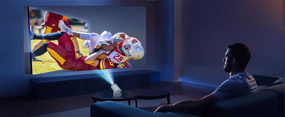 Проектор  Домашно кино 4K/до 130инча/120ANSI лумена/високоговорител