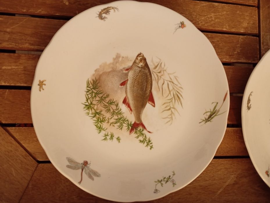 Farfurii din porțelan