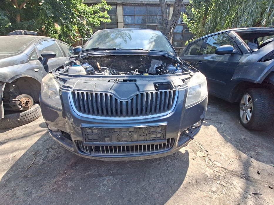 Dezmembrez Skoda Fabia 2  1.2 Benzina 2011 CHFA BZG