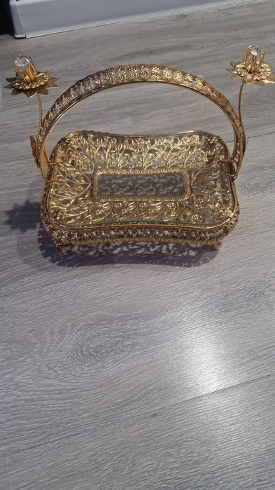 Отдам даром посуду