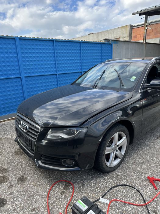 Audi A4B82.0TDIНа Части