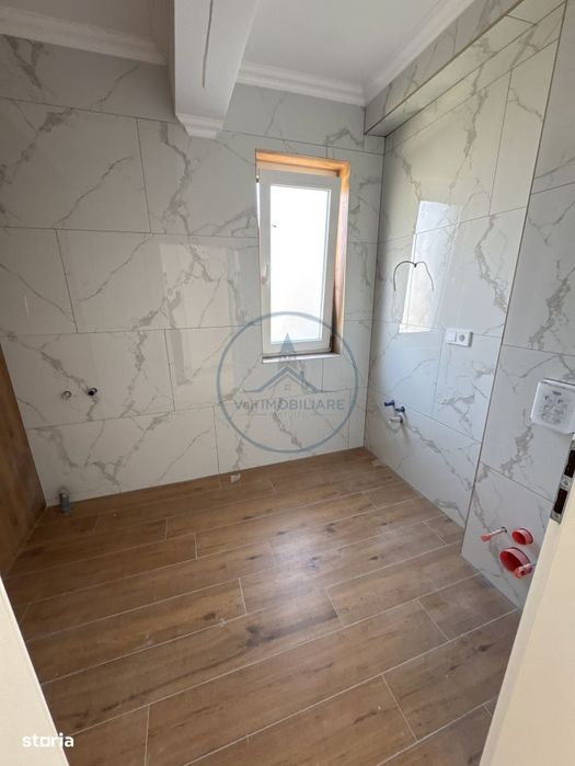 Apartament 3 camere / 2 bai / etaj 3 / 95 mp / parcare + boxa / ZONA