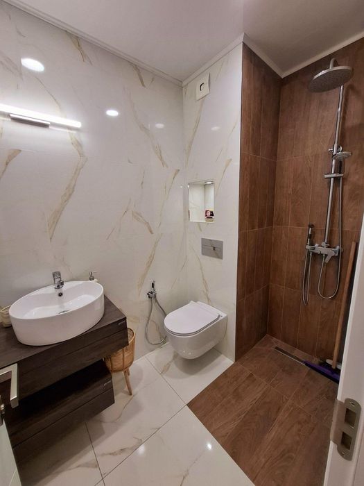 Продава се Тристаен апартамент в София, Център - 120 кв.м за 2750 €/кв.м - Снимка #10