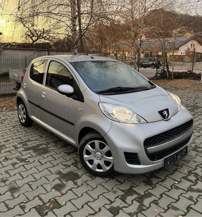 Inchirieri auto - Rent a car Masini de Inchiriat - Inchiriez masina