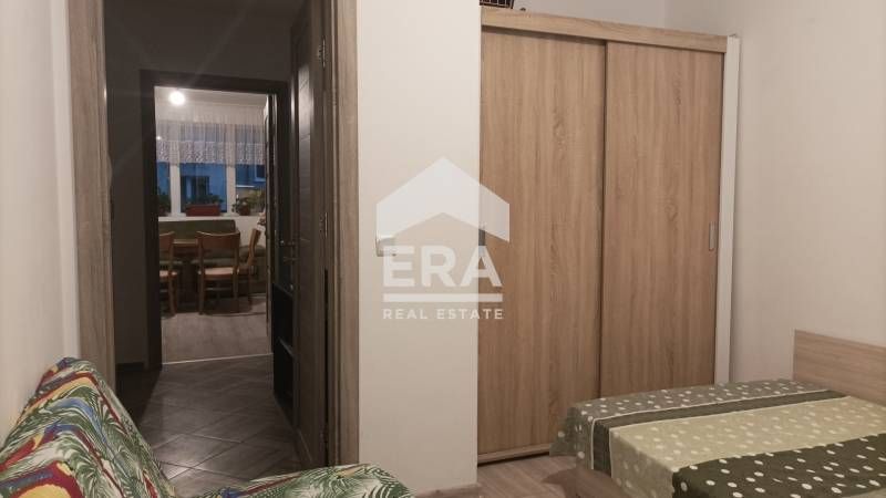 Двустаен обзаведен апартамент за продажба, в нова сграда в района на К