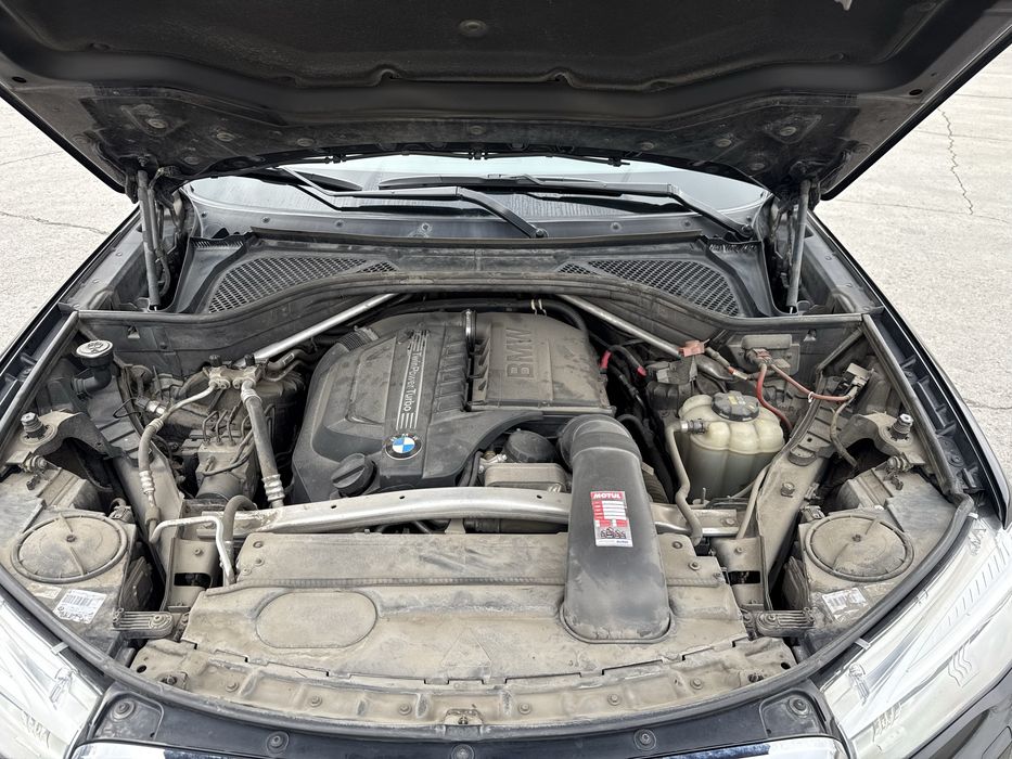 Продам bmw x5 f15