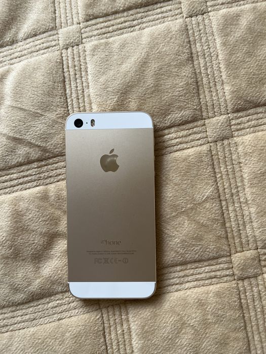 Продам айфон 5s на запчасти