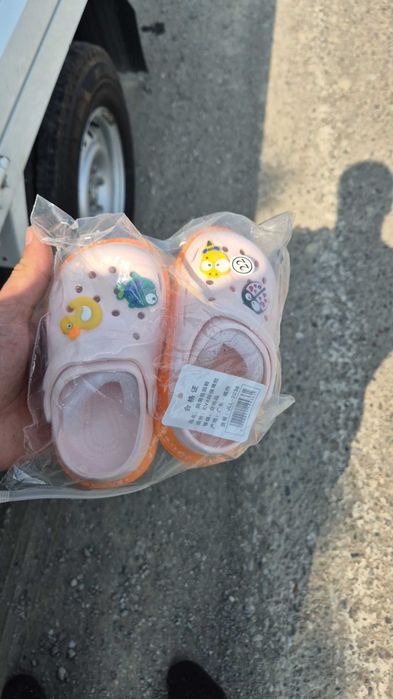 Bolalar oyoq kiymi 16 23 razmerga optomga 27 mingdan hitoy sifati alo