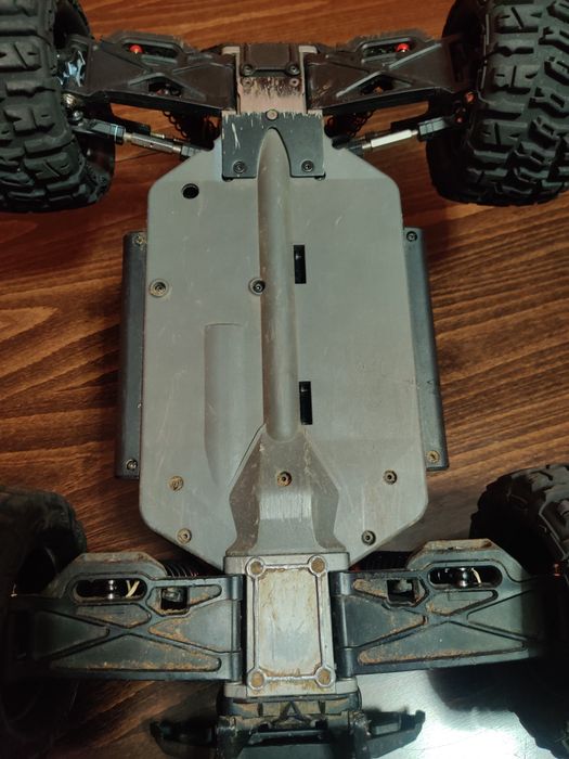 MJX 10208 RC количка с дистанционно