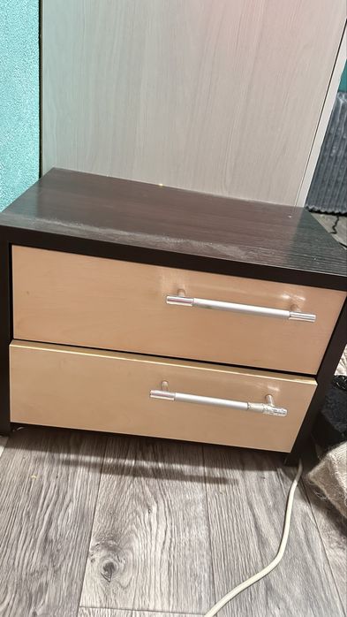 Кровать двухспальная  срочно