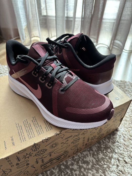 Adidasi Nike quest 4  40 si 38,5