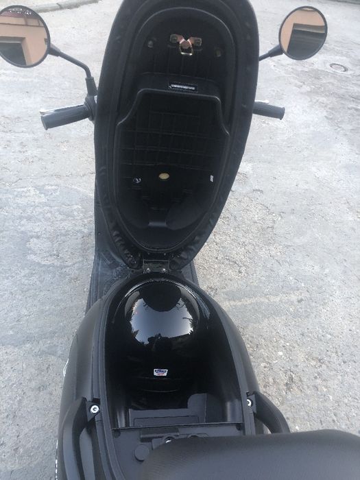Scuter SYM Fiddle IV an fabricație 2021  benzină 49 CMC 2,2 kw