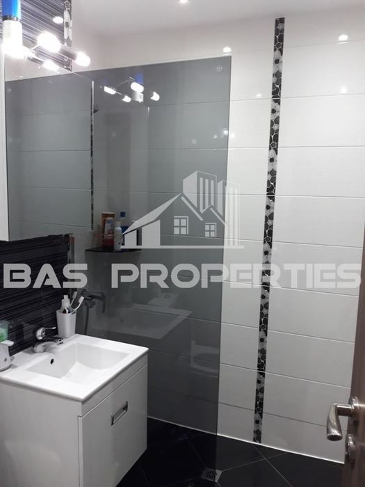 3-стаен в София-Красна поляна 3 площ 90