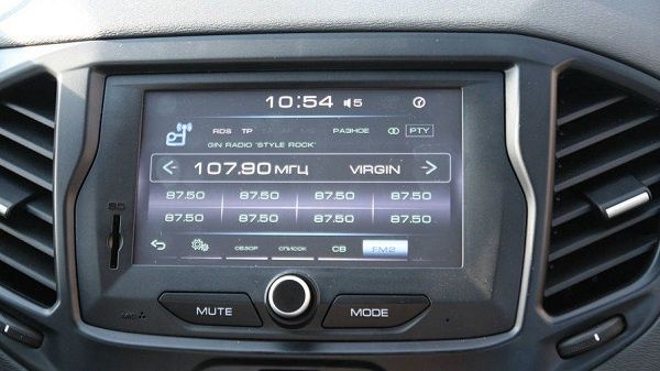 Магнитола Lada vesta