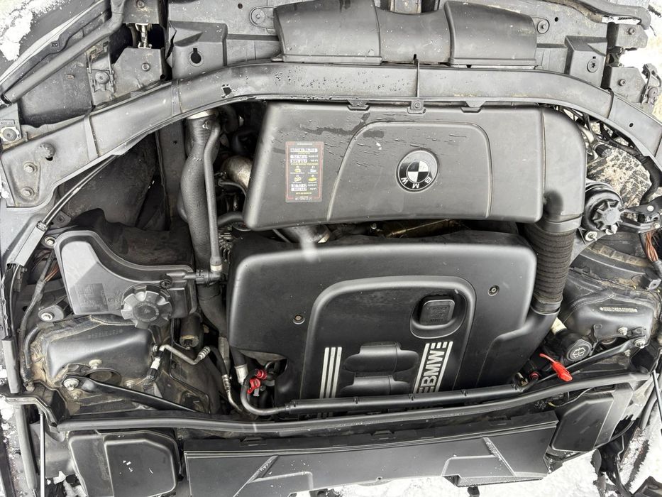 Dezmembrez BMW seria 3, e91, 2.0 Diesel