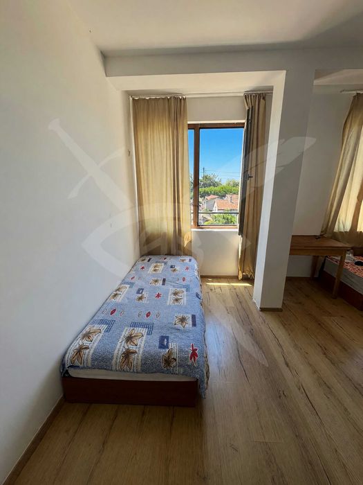 Дава се под наем Двустаен апартамент в Бургас, Акациите - 60 кв.м за 280 € - Снимка #2
